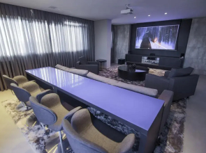 7th Avenue - Oxford Residence