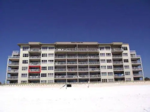 Emerald Towers West 3006 by RedAwning