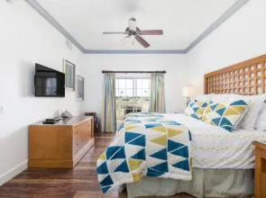 Centre Court Supreme - Luxury 3 Bed in Reunion Resort with New Upgrade