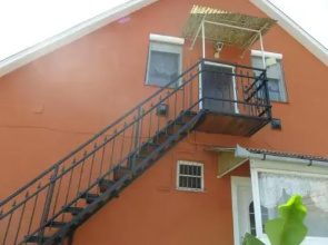 Joli Guesthouse