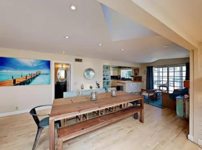 4BR 5BA Luxury Beach House Ventura CA by RedAwning