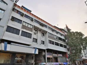 OYO 1389 Hotel Relax Inn