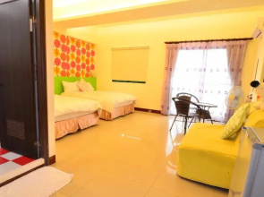 Kaya Guest House