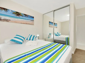 2 BDRM Beach Apartment BILGOLA4