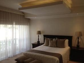 Summerhill Guest Suites