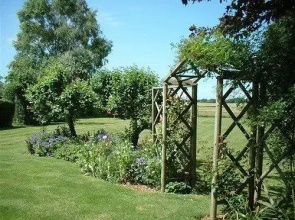 Medlar Cottage