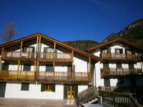 Monte Civetta Apartaments