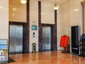 Emp-court Hotel