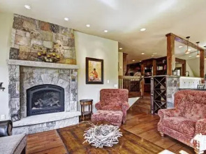 3Peaks River Retreat