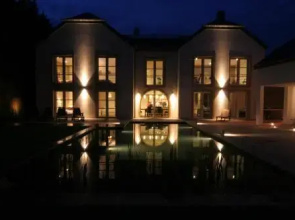 B&B White Pearl