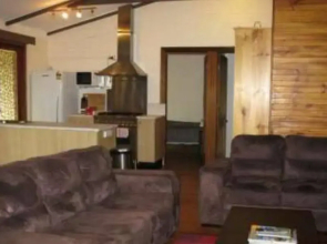 Hunter Habit Cottages