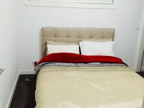 Modern Inner West Stay