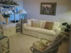 Luxurious Condo with Pool and Hot Tub Just a Walk to the beach by RedAwning