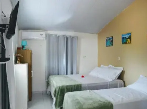 Noronha Hostel & Suites
