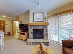 8481_dakota_lodge