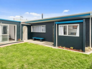 'my pad' house  papamoa  Bay of plenty