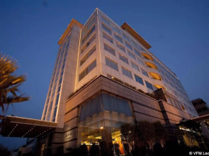 Radisson Suites