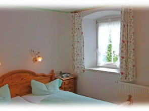 Ferienwohnungen Krll - Appartements Viktoria und Landhaus Maria