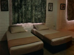Picasjo House
