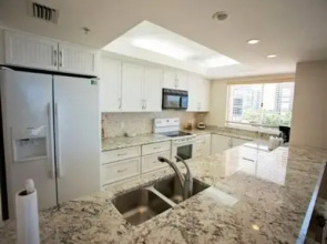 Elegant Condo with Olympic-Size Pool and Gorgeous Sunset Views by RedAwning