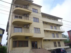 Vila Senator 1