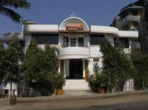 Stallion Hotel