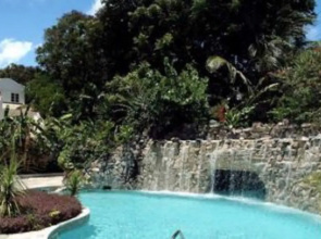 Jalousie at Mullins Bay
