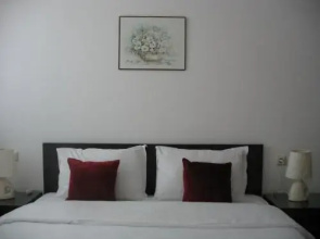 Yanis Apartment in Hermes Complex