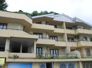 Pirveli Guest House