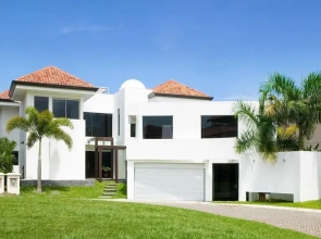 Casa Del Mar