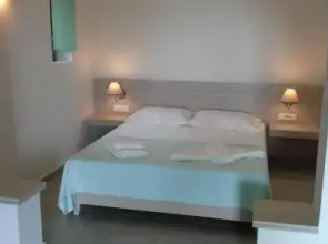 Alona Luxury Villas