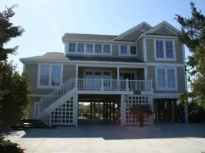 Group Therapy - 6 Br Home