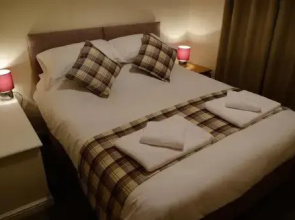 Mid Wales Holiday Lets, Rhayader