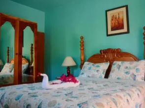 Coral Cottage