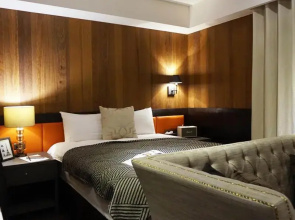 Le Charm Suite