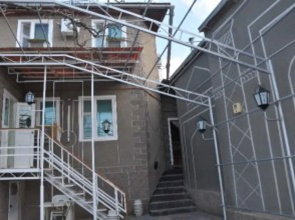 Sevara Hotel