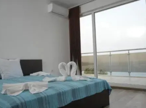 Momchil Villas
