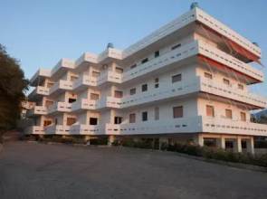 Lak Alepochori Homes