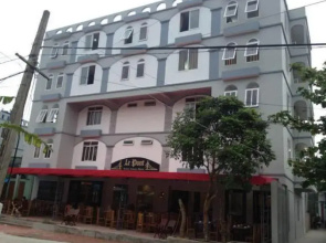 Le Pont Minh Chau Hotel