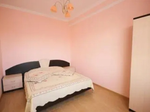 Karolina Guest House