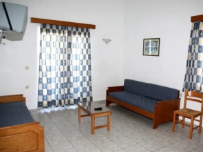 Dimitris Apartments