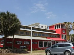 Anchors Townhomes 5 - 4 Br cabin by RedAwning