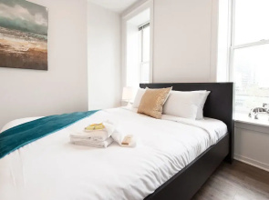 Classic South Loop Suites by Sonder