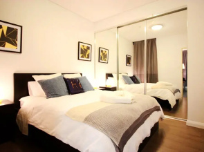 Spacious Apartment Central Location