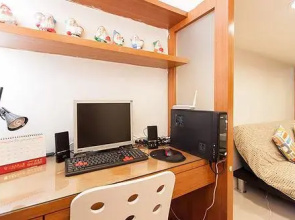 Hua Guan Suite