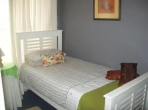 Tirzah's B&B and Self Catering