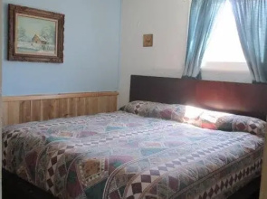 Makiebares Waterfront Accommodations
