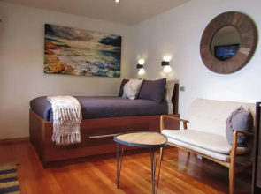 Salt Box Hideaways