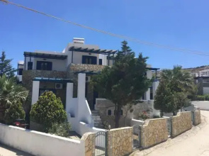 Serifos Palace