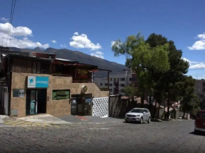 Aleida's Gold Hotel